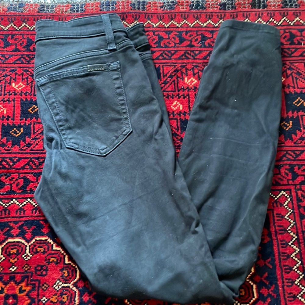 Joe’s Jeans, black skinny pants